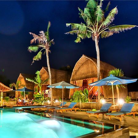 Отель Sunset Coin Lembongan Экстерьер фото